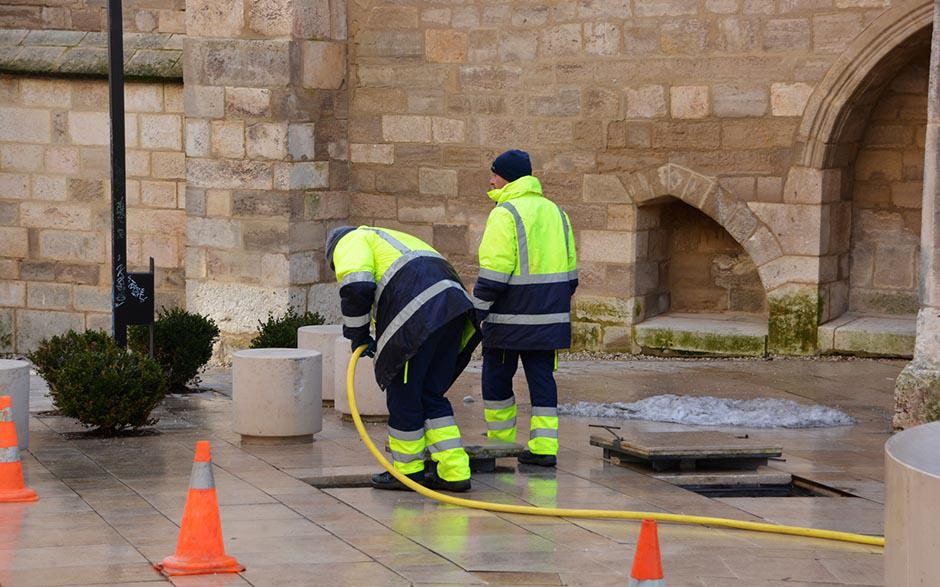 débouchage de canalisations Courbevoie
